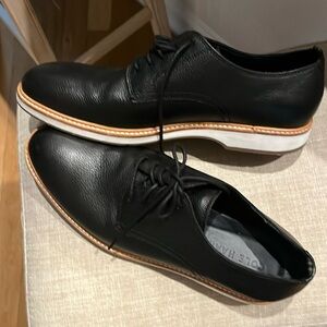 Men’s Cole Haan size 10 dress shoe